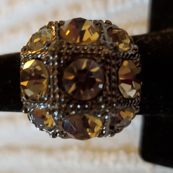 Rhinestone Gun Metal Ring, Size 6 - Picture 2 of 6